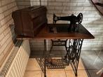 Ouderwetse naaimachine, Antiek en Kunst, Antiek | Naaimachines, Ophalen
