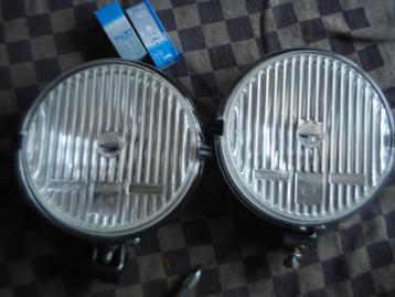 Oldtimer 2 witte mistlampen merk Ruhla DDR diameter 15 cm . beschikbaar voor biedingen