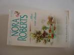 Nora Roberts - De Inn BoonsBoro Trilogie, Boeken, Zo goed als nieuw, Verzenden