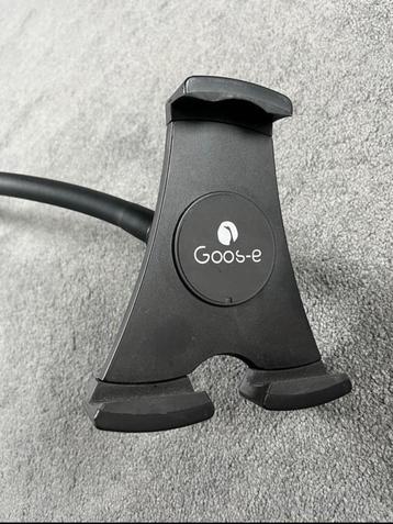 Goos-e pro auto / bus 75cm tablet en telefoonhouder beschikbaar voor biedingen