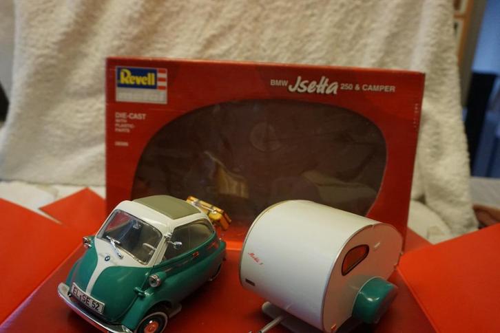 Bmw Isetta 250 & Camper - originele verpakkin Revell 1:18, Hobby en Vrije tijd, Modelauto's | 1:18, Gebruikt, Revell, Ophalen of Verzenden