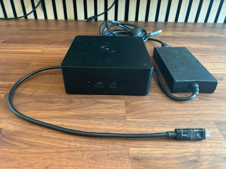 Dell Docking Station, Computers en Software, Dockingstations, Zo goed als nieuw, Docking station, Laptop, Ophalen of Verzenden