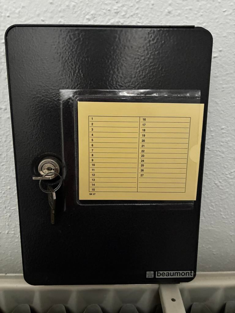 Beamont Sleutelkluisje bruin 27 sleutels, Ophalen, Zo goed als nieuw, Brandkast