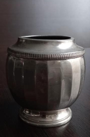 Vaasje zilveren coating/verzilverde " bowl" in art-decostijl beschikbaar voor biedingen