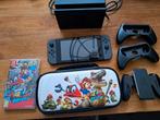 Nintendo Switch + Super Mario Odyssey + Accessoires, Gebruikt, 1 speler, Ophalen of Verzenden, Platform