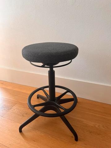 IKEA lidkullen zwart stoel / black chair