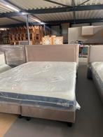 Boxspring (Matt Sleeps)compleet met matras en hoofdbord, Ophalen of Verzenden, 160 cm, 210 cm, Beige