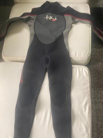 wetsuit opruiming Kinderen beschikbaar voor biedingen