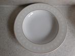 Diep Bord 23 cm. Sahara Art & Design, Huis en Inrichting, Ophalen of Verzenden, Zo goed als nieuw, Bord(en), Overige stijlen