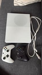 XBox One S + 2 controllers, Spelcomputers en Games, Spelcomputers | Xbox One, Ophalen, 500 GB, Met 2 controllers, Xbox One S