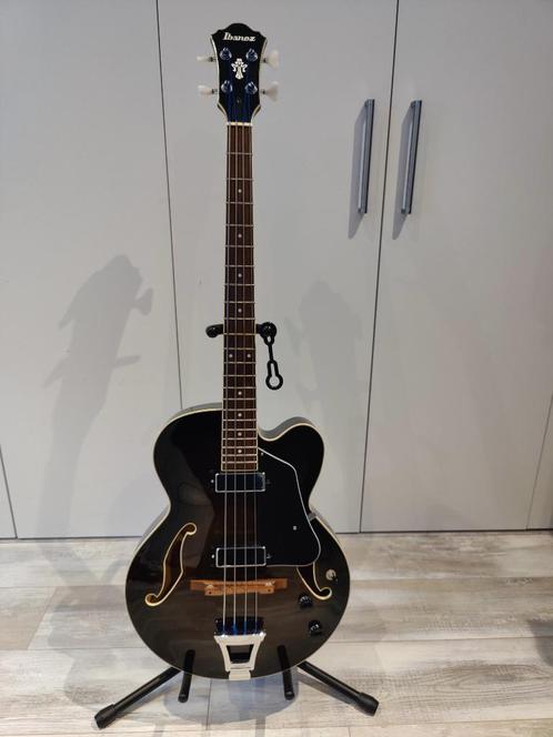 Ibanez AFB200 TKSbas gitaar, Muziek en Instrumenten, Snaarinstrumenten | Gitaren | Bas, Zo goed als nieuw, Semi-akoestisch, Ophalen
