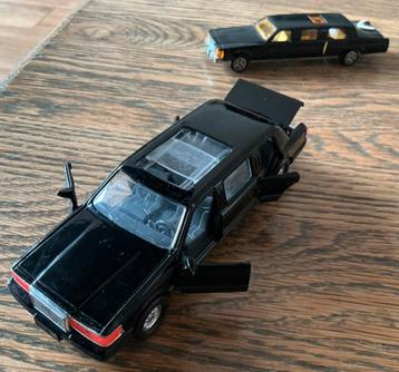 Prachtige Grote Limousine auto 15.5 cm zie omschrijving beschikbaar voor biedingen