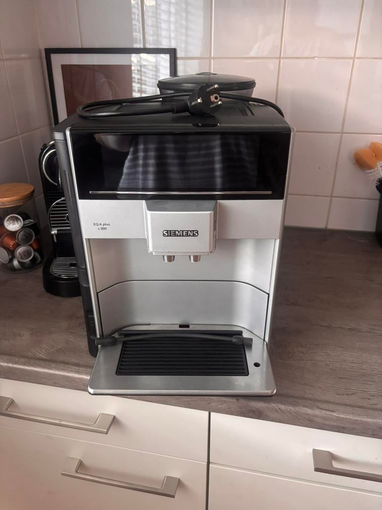 Siemens koffiemachine, Koffiemachine, Niet werkend, 2 tot 4 kopjes, Afneembaar waterreservoir