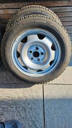 VW banden en velgen, Auto-onderdelen, Banden en Velgen, Ophalen, Banden en Velgen, 17 inch, Winterbanden