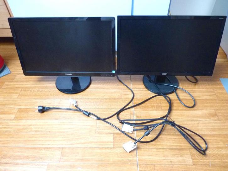 Twee nog goed werkende 22" beeldschermen: van Philips & Acer, Computers en Software, Monitoren, Gebruikt, 60 Hz of minder, DVI
