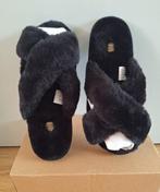 Island Boot fluffy slippers sloffen zwart maat 39 vegan, Zwart, Nieuw, Ophalen of Verzenden, Island Boot