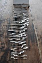 Partij bestek RUIM 56 stuks messen vorken lepels etc vintage, Ophalen of Verzenden, Gebruikt, Rvs of Chroom, Bestekset