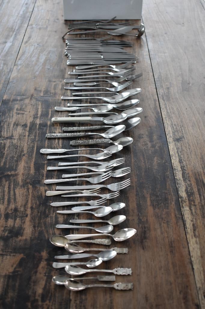 MAVARO Servies 16 Stuk Roestvrij Staal Imitatie Houten Marmeren Handvat Bestek Set Servies Westers Servies Mes Vork Thee Lepel Zilverwerk Diner Service Kleur Marmer Zilver