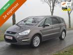 Ford S-Max 1.6 EcoBoost Titanium 7 persoons, 2e eigenaar❗, Auto's, Ford, Voorwielaandrijving, Gebruikt, 4 cilinders, Bruin