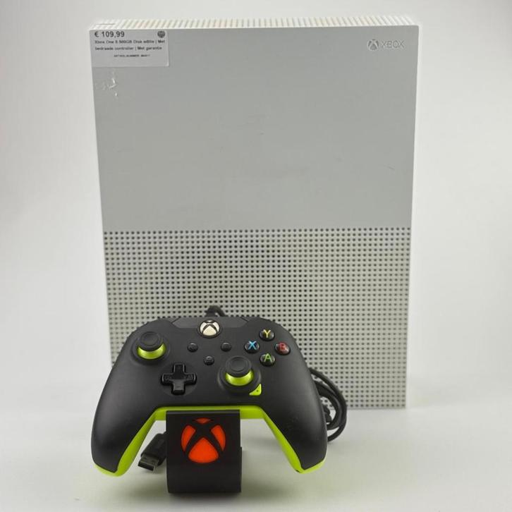 Xbox One S 500GB Disk editie | Met bedraade controller | Met, Spelcomputers en Games, Spelcomputers | Xbox One, Zo goed als nieuw