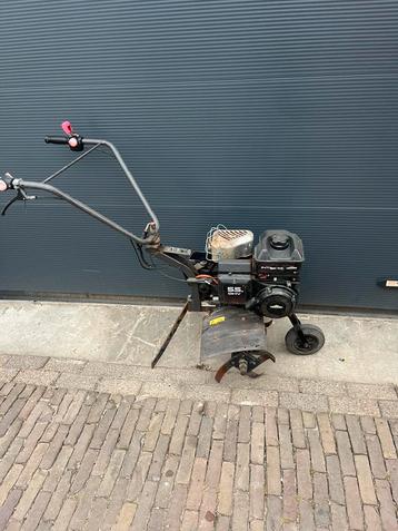 Grondfrees briggs & straton beschikbaar voor biedingen