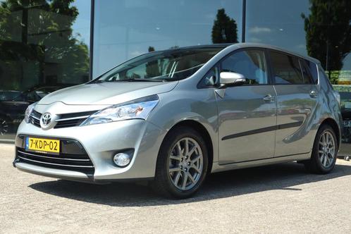TOYOTA VERSO 1.8 VVT-i BUSINESS AUT. | NAP | TREKHAAK | PANO, Auto's, Toyota, Bedrijf, Te koop, Verso, ABS, Achteruitrijcamera