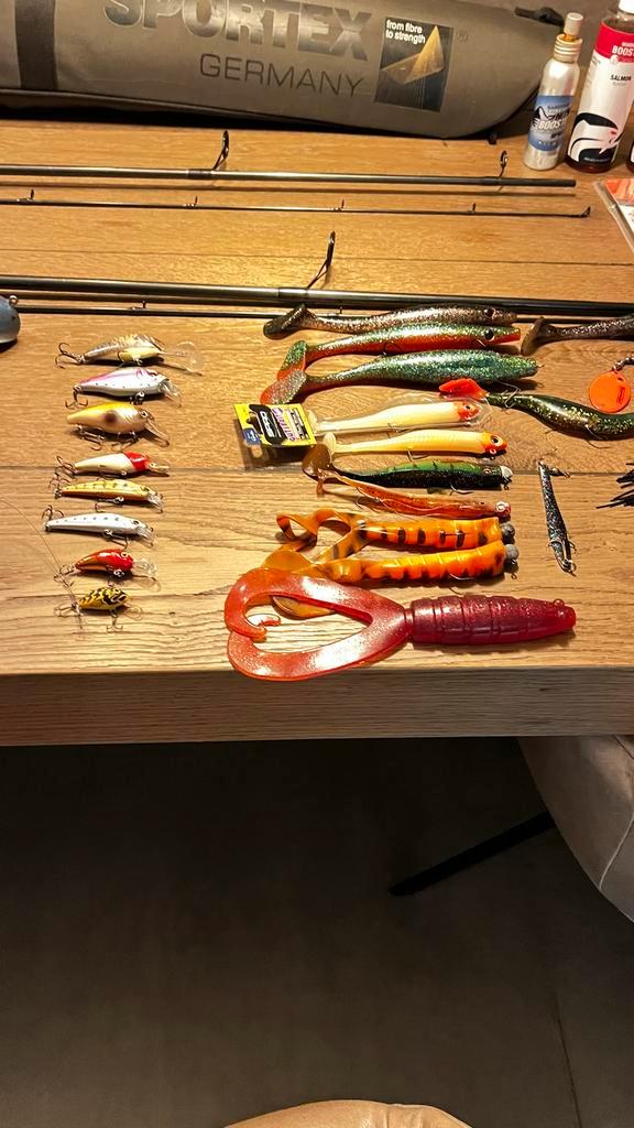 2 Stcroix hengels met shimano molens en gevlochten lijn enz, Watersport en Boten, Hengelsport | Karpervissen, Zo goed als nieuw