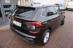 Skoda Kamiq 1.0 TSI Selection Automaat (bj 2024), Stof, Gebruikt, Zwart, 116 pk