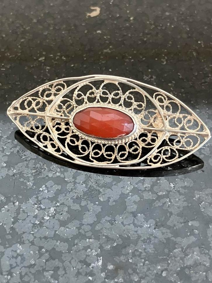 Antieke speld met carneool, Sieraden, Tassen en Uiterlijk, Antieke sieraden, Zilver, Ophalen of Verzenden