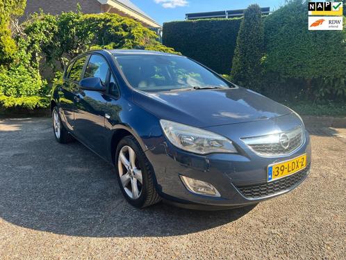 Opel Astra 1.4 Edition, Airco, Trekhaak, APK 04-2026!, Auto's, Opel, Bedrijf, Te koop, Astra, ABS, Airbags, Airconditioning, Cruise Control
