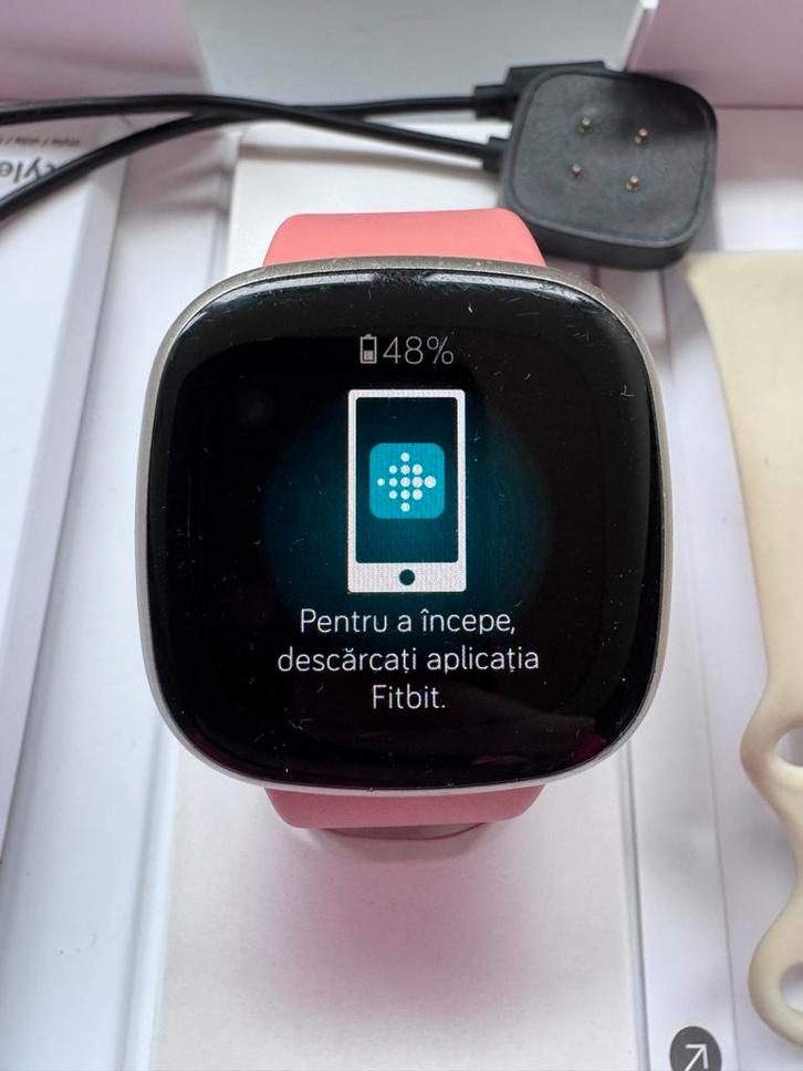 Fitbit Versa 3 - Smartwatch met GPS, Sieraden, Tassen en Uiterlijk, Activity trackers, Gebruikt, Android, Roze, Waterdicht, Ophalen of Verzenden