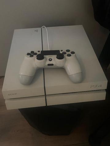 playstation 4 in perfecte staat plus veel spelletjes ps3/4 beschikbaar voor biedingen