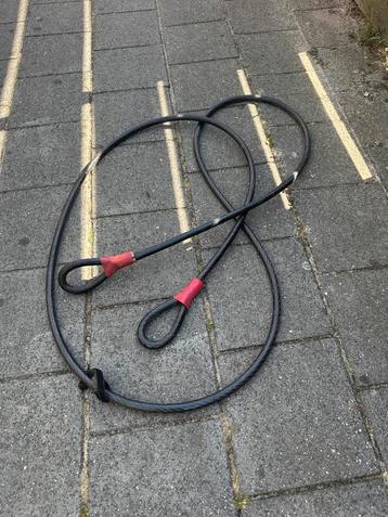 Staalkabel 5 meter beschikbaar voor biedingen