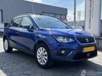 SEAT Arona 1.0 TSI Style Business Intense (bj 2020), Blauw, Handgeschakeld, 999 cc, Benzine