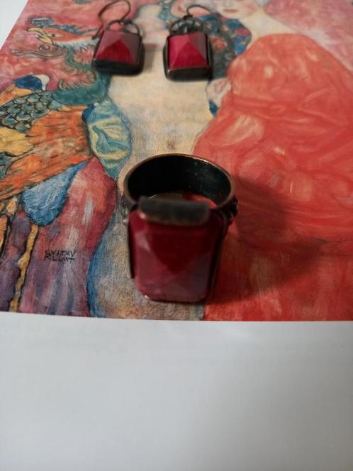 Originele handgemaakte Robijn, ring, uniek design, Sieraden, Tassen en Uiterlijk, Edelstenen, Zo goed als nieuw, Ophalen of Verzenden