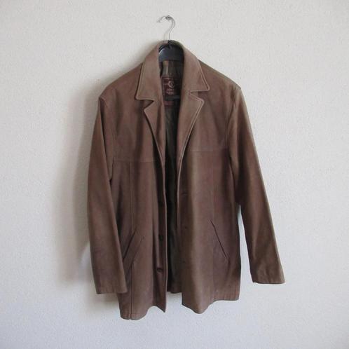 Twee vintage suède jassen / jacks Maat 50, Kleding | Heren, Jassen | Winter, Gedragen, Maat 48/50 (M), Ophalen
