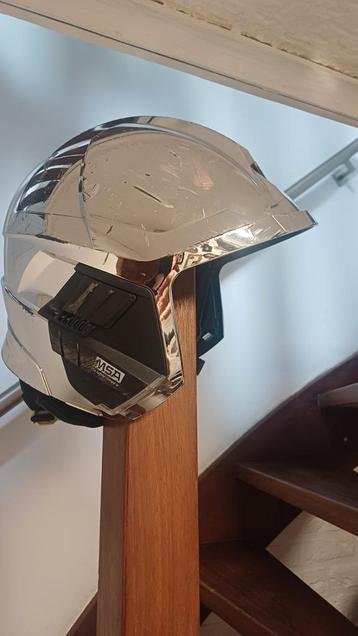 MSA Gallet F1 XF Brandweerhelm (Beschadigd) beschikbaar voor biedingen