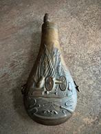 Antieke Koperen Kruitfles met Gravures, Ophalen of Verzenden