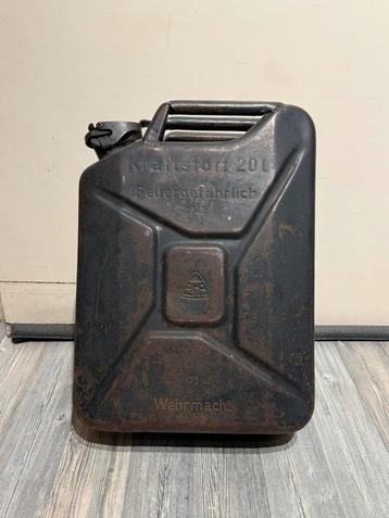 Duitse wehrmacht jerrycan 1943 20L kraftstoff veldgrijs ww2 beschikbaar voor biedingen