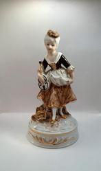 Vintage porseleinen beeldje dame met viool – 1950s parelmoer, Antiek en Kunst, Antiek | Porselein, Verzenden
