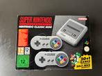 Nintendo Super NES mini, Spelcomputers en Games, Spelcomputers | Nintendo Super NES, Ophalen, Zo goed als nieuw, Met 2 controllers