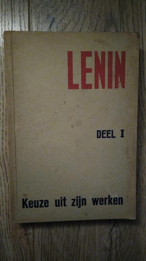 Lenin - keuze uit zijn werken - Deel 1, Boeken, Politiek en Maatschappij, Gelezen, Maatschappij en Samenleving, Nederland, Ophalen of Verzenden