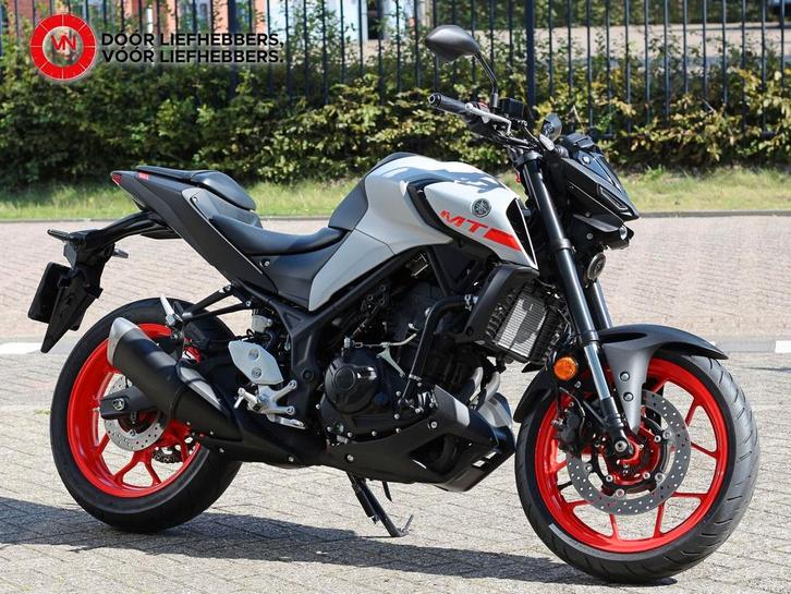 YAMAHA MT 03 ABS (bj 2020), Motoren, Motoren | Yamaha, Bedrijf, Naked bike, 12 t/m 35 kW, 2 cilinders, Minimaal motorrijbewijs A1