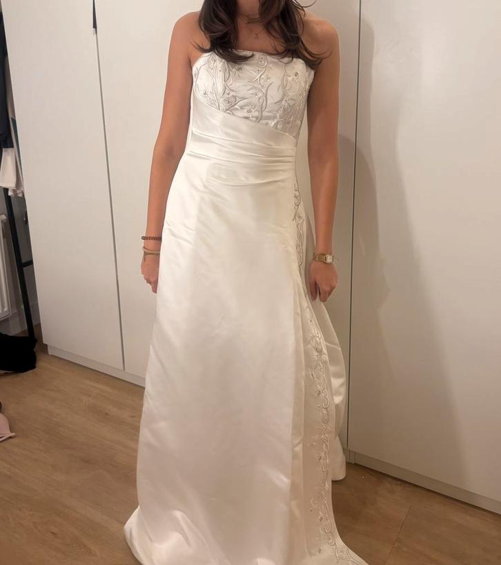 Te koop bruidsjurk zgan strapless, Kleding | Dames, Trouwkleding en Trouwaccessoires, Zo goed als nieuw, Trouwjurk, Wit, Ophalen of Verzenden