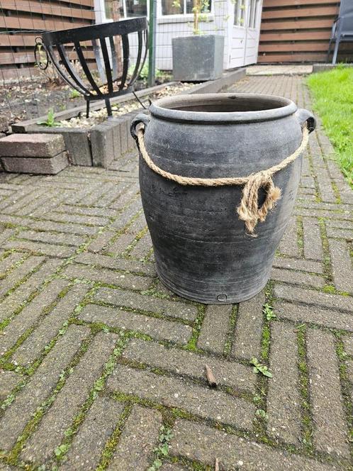 Mooie sobere grote pot., Tuin en Terras, Bloempotten, Zo goed als nieuw, Aardewerk, Minder dan 25 cm, Rond, Ophalen