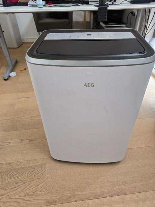 Mobiele Airco AEG AXP34U338HW, Witgoed en Apparatuur, Airco's, Zo goed als nieuw, Mobiele airco, Minder dan 60 m³, 3 snelheden of meer