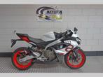 APRILIA RS 457 (bj 2024), Motoren, 2 cilinders, Bedrijf, Super Sport, 457 cc