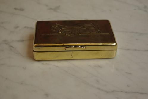 Tabak / sigaretten dozen, Verzamelen, Rookartikelen, Aanstekers en Luciferdoosjes, Tabaksdoos of Verpakking, Ophalen of Verzenden