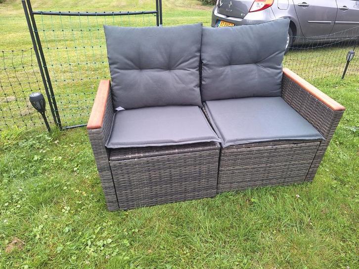 NIEUW. 2 zits bank met opbergruimte, Tuin en Terras, Tuinsets en Loungesets, Nieuw, Loungeset, Rotan, 2 zitplaatsen, Bank, Ophalen of Verzenden