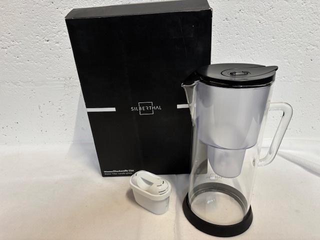 Nieuwe waterkaraf met filter, Huis en Inrichting, Keuken | Servies, Nieuw, Overige typen, Overige stijlen, Glas, Ophalen of Verzenden
